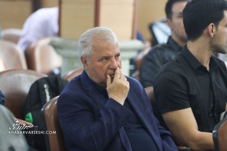 علی پروین: هیچوقت با بازیکنان استقلال به خاطر نباختن پرسپولیس تبانی نکردم/ موهای رفیقم را آبی کردم!