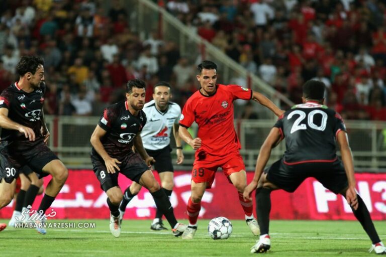 پرسپولیس – تراکتور در آزادی