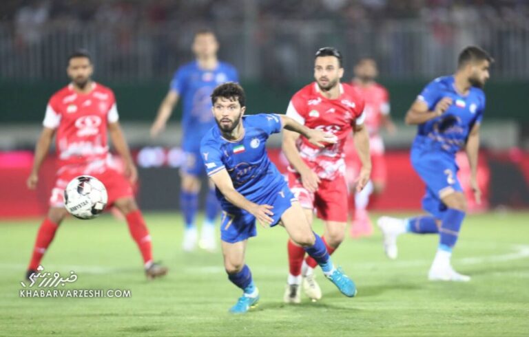 پرسپولیس و استقلال به خاطر مجوز حرفه‌ای جریمه شدند!