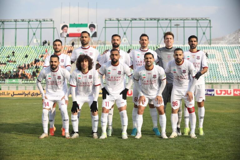 پوستر جالب نساجی برای بازی آلومینیوم