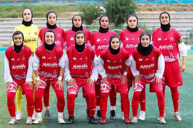 پرسپولیس در نیمه نهایی به فولاد خوزستان رسید