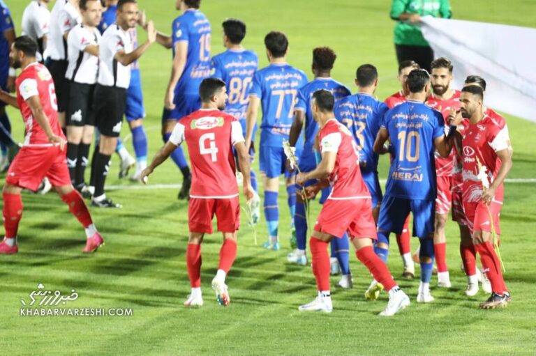 استقلال – پرسپولیس؛ دربی پس از چند روز به آزادی می‌آید؟