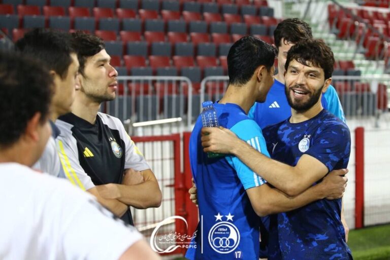 ستاره استقلال در زادگاهش درمان می کند نه در باشگاهش!