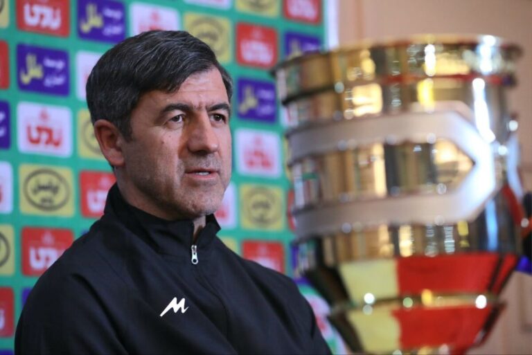 کریم باقری: وقتی از پرسپولیس رفتم، فتح الله زاده گفت بیا استقلال؛ خلاف میلم از پرسپولیس جدا شدم/ هیچ وقت به مایلی کهن سیلی نزدم!