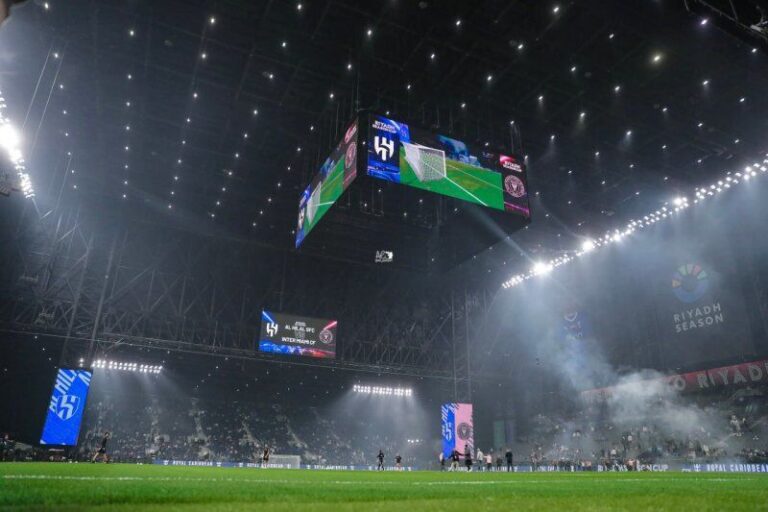 تمرین پرسپولیس در ورزشگاه اختصاصی الهلال