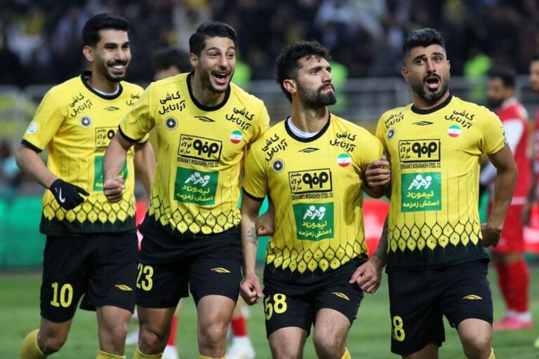 سپاهان به پرسپولیس گل زد، مک گرگور، خروس شد!
