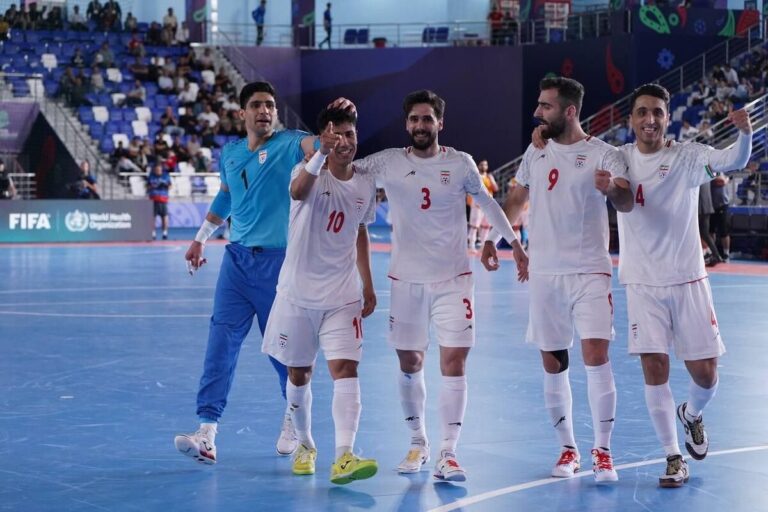 مربی ایرانی موی دماغ تیم ملی ایران!