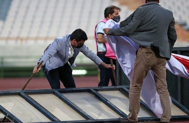 روی کدال افشا شد؛ استقلال هنوز بابت تبلیغات محیطی دوران آجورلو بدهکار است!