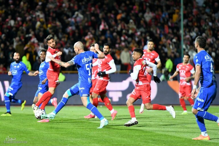 پرسپولیس ناخواسته به استقلال کمک می کند؟!