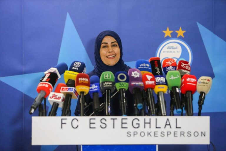این شما و این وزارت امور استقلال؛ انتخاب بانوی سخنگو، سند ناآشنایی تاجرنیا با فوتبال