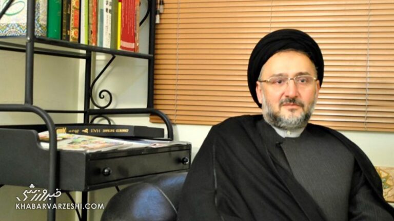 من و محمد خاتمی پرسپولیسی هستیم، حسن خمینی استقلالی است