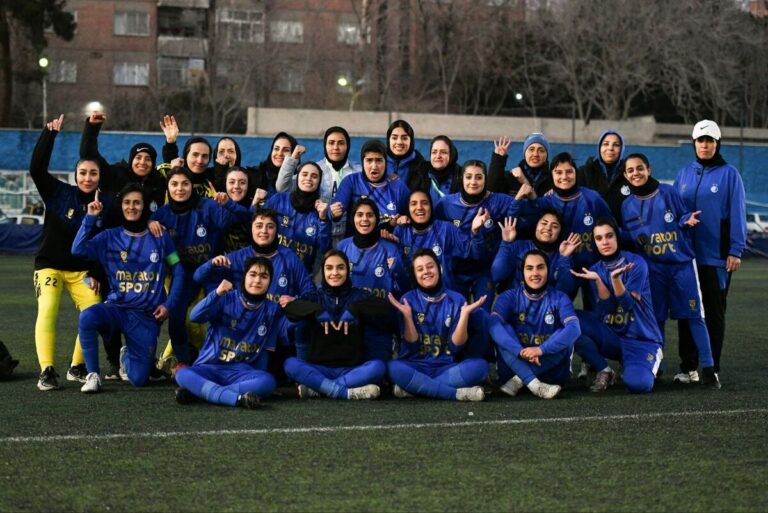 سرمربی سابق تیم ملی هدایت زنان استقلال را بر عهده می‌گیرد