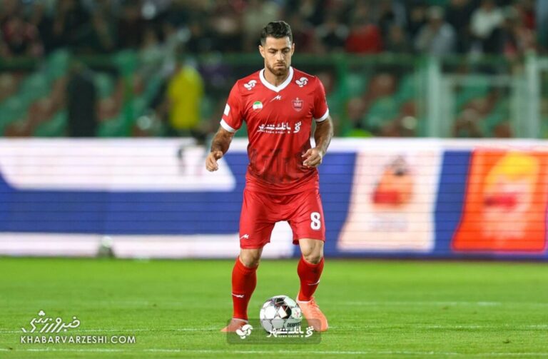 مدافع پرسپولیس شنبه راهی بغداد می‌شود