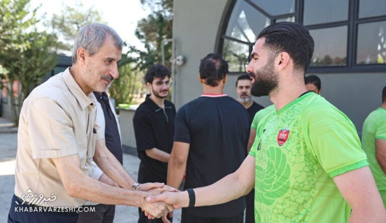 مگر باشگاه پرسپولیس چاله میدان است که آقایان آنجا دعوا می‌کنند؟/ آنقدر به داریوش اقبالی علاقه داشتم که به خاطرش ریش گذاشتم!