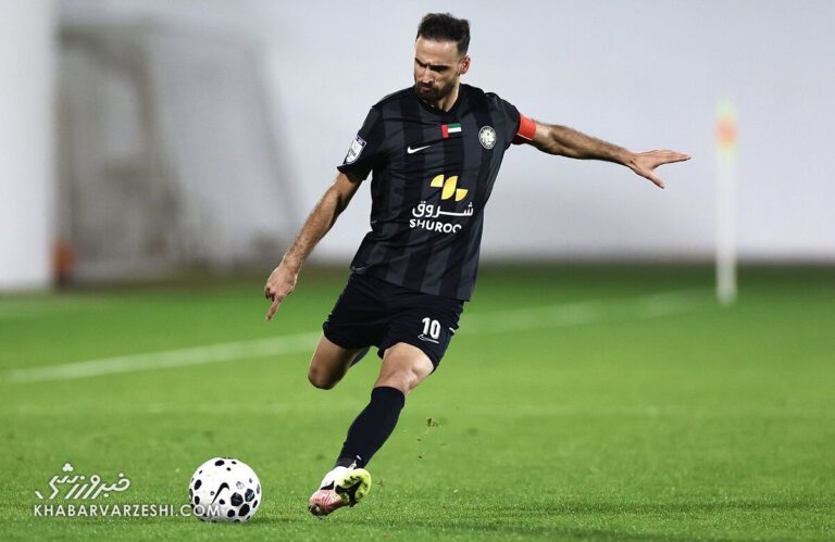 بازیکن مغضوب قلعه‌نویی قید پرسپولیس را زد