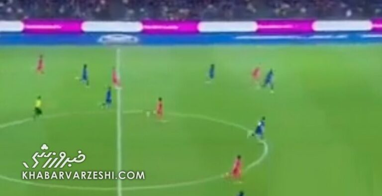 ویدیو| نقش شهاب زاهدی روی گل دارالتعظیم به چلسی