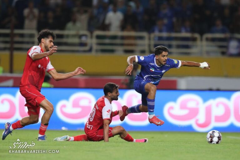کنایه سنگین مدیر استقلال به پرسپولیسی‌ها: هنوز حسرت یک افتخار در آسیا بر دلتان مانده +عکس